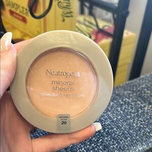 Neutrogena Mineral Sheers Powder Foundation - Natural Ivory